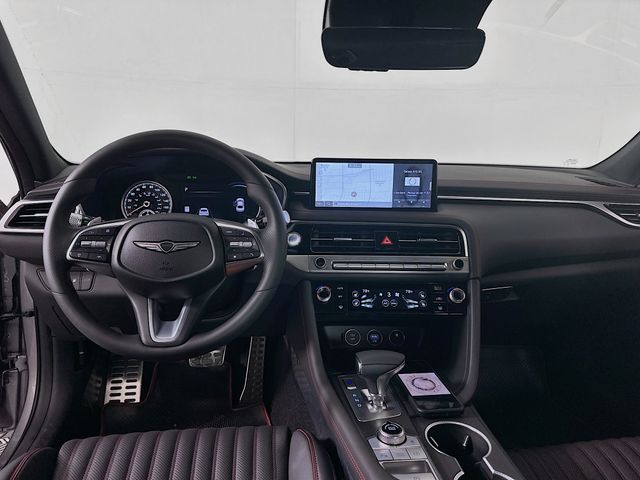 2025 Genesis G70  19