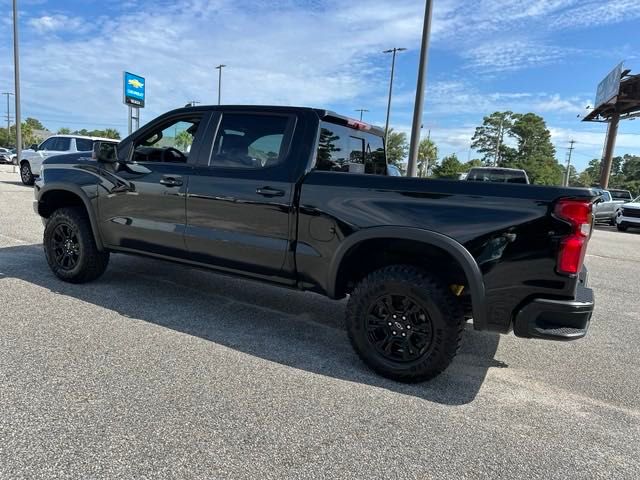 2024 Chevrolet Silverado 1500 ZR2 3