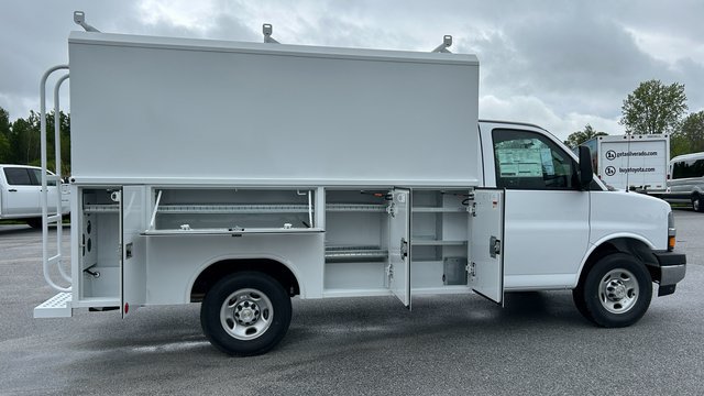 New 2025 Chevrolet Express 3500 Coupe
