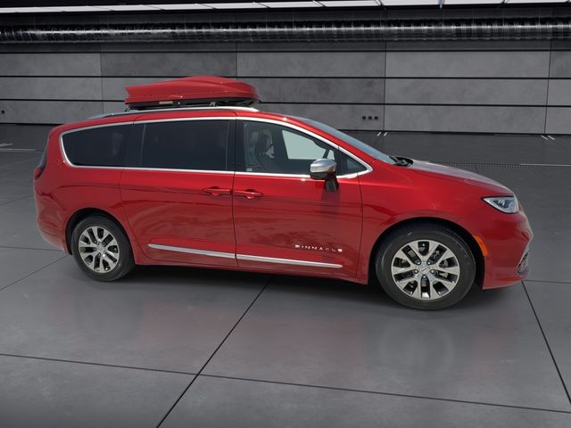 Used 2025 Chrysler Pacifica Hybrid Van