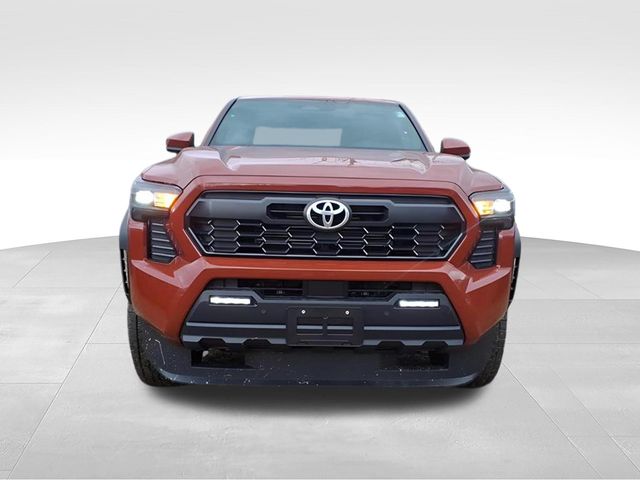 2025 Toyota Tacoma TRD Off Road - Photo 2