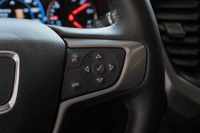 Used 2023 GMC Acadia SUV