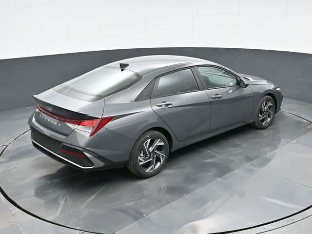 2025 Hyundai Elantra SEL 27