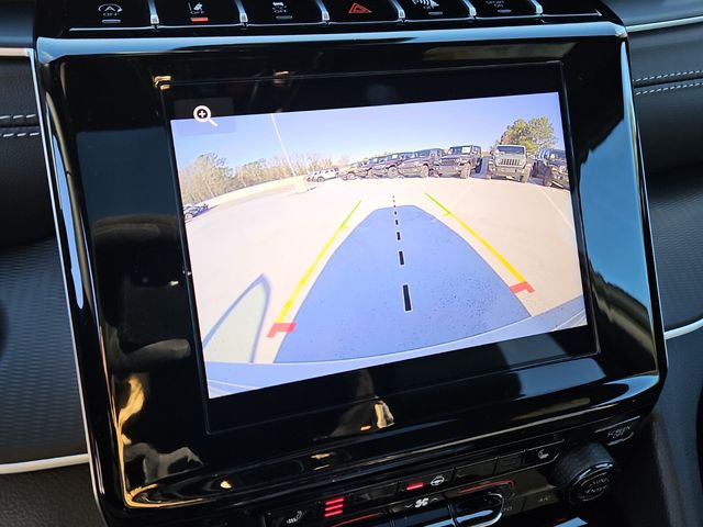 New 2025 White Jeep Altitude X image 14