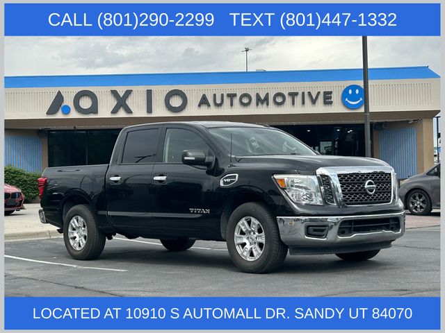 2017 Nissan Titan SV Crew Cab