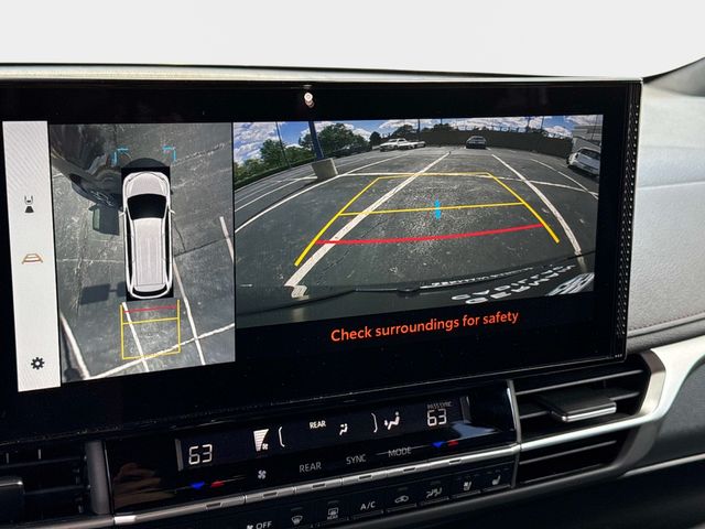 Used 2025 Black Toyota Platinum image 23