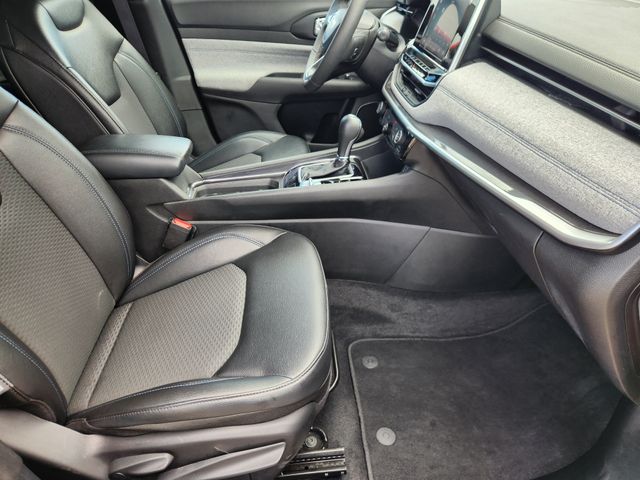 2025 Jeep Compass Latitude Black at Bayshore Chrysler Jeep Dodge Ram