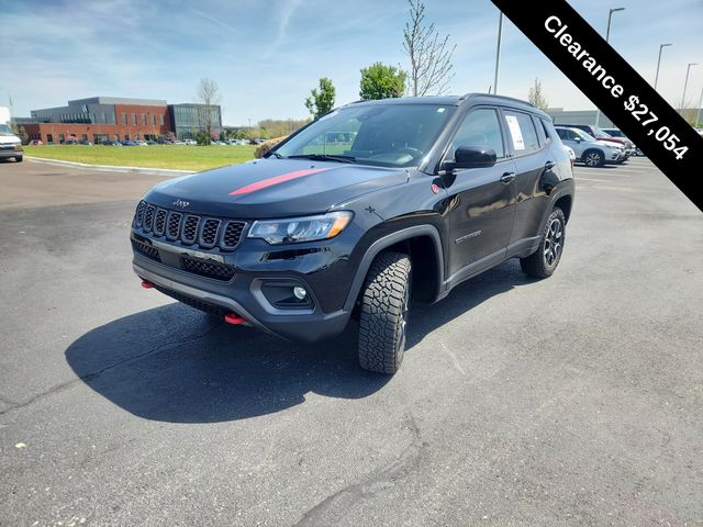 Used 2024 Jeep Compass For Sale in Grove City, OH