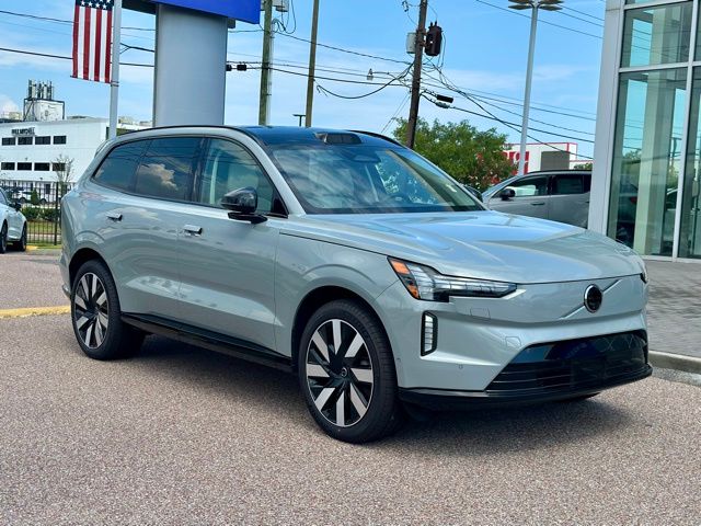 2025 Volvo EX90 Ultra's photo