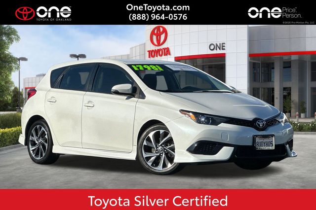 White (Blizzard Pearl) 2018 Toyota Corolla Sedan 7-Speed Automatic