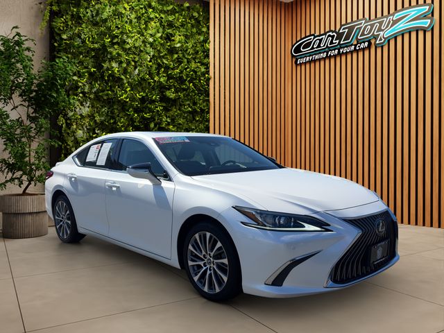 2021 LEXUS ES 250 AWD • PREMIUM PACKAGE • CLEAN CARFAX NAVIGATION • APPLE CARPLAY • HEATED & COOLED SEATS • BLIND SPOT MONITOR • PREMIUM PACKAGE Thumbnail