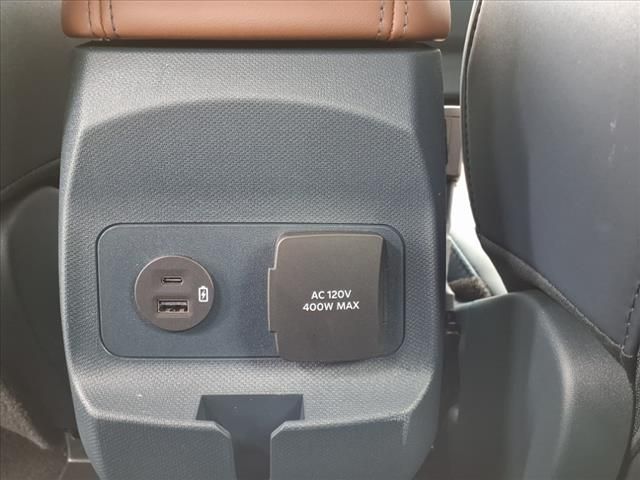 2024 Ford Maverick Lariat photo