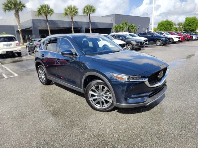 2021 Mazda CX-5 Signature 2