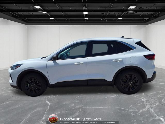 Used 2023 Ford Escape Active with VIN 1FMCU0GN4PUA83546 for sale in Ypsilanti, MI