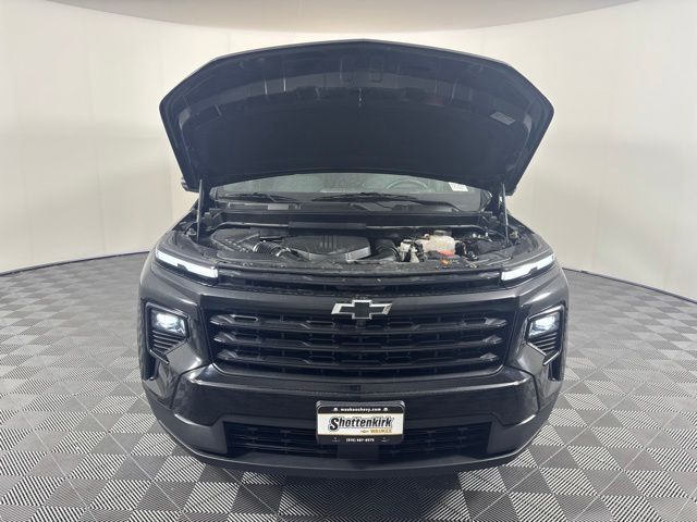 Used 2024 Chevrolet Traverse SUV