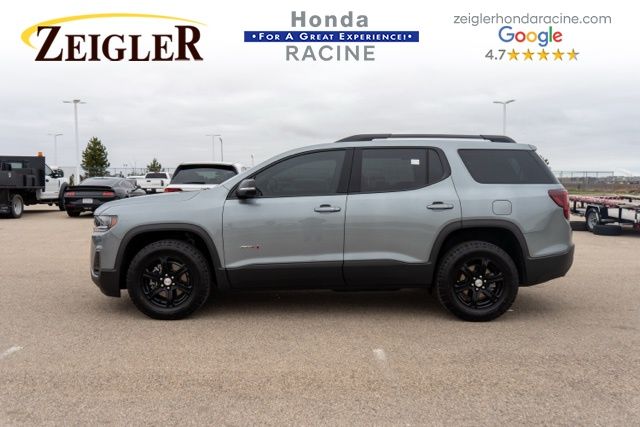 View vehicle photo 4