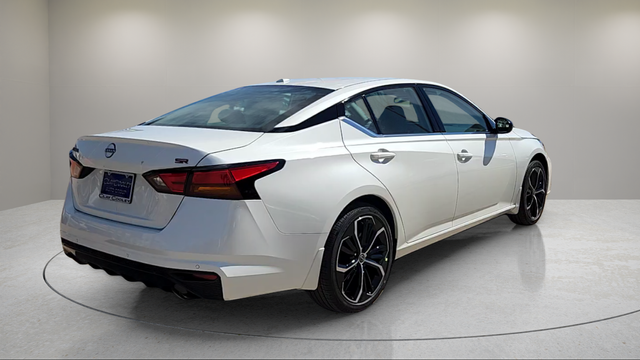 2025 Nissan Altima
