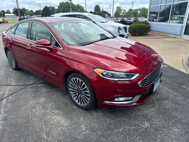 Used 2017  Ford Titanium image 2