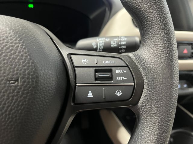 HR-V LX