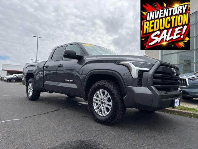 2022 Toyota Tundra SR5