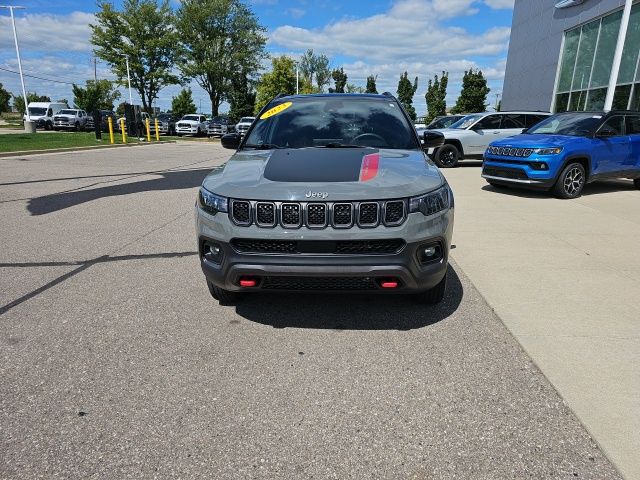 2023 Jeep Compass Trailhawk - Sting-Gray Clearcoat exterior view 2