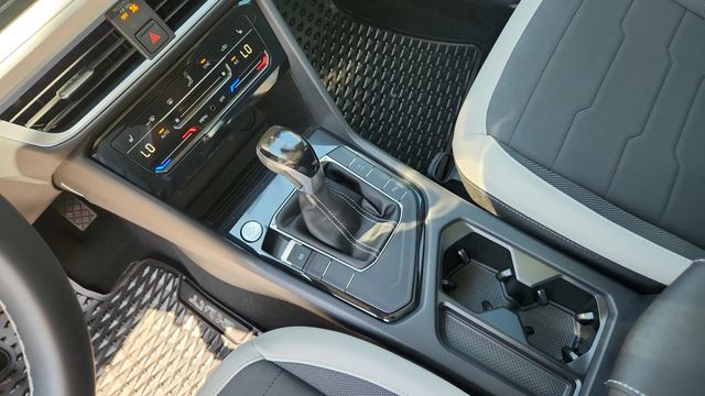 2025 Volkswagen Taos