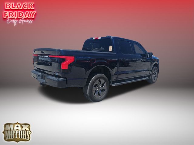 2023 Ford F-150 Lightning Lariat 10