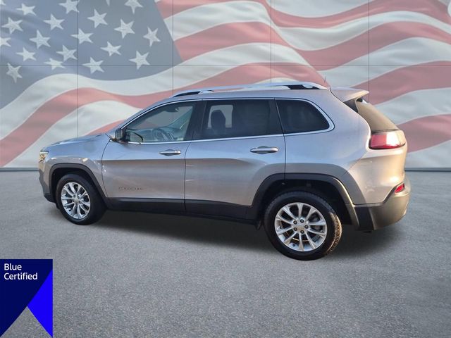 Used 2019 Silver Jeep Latitude image 6