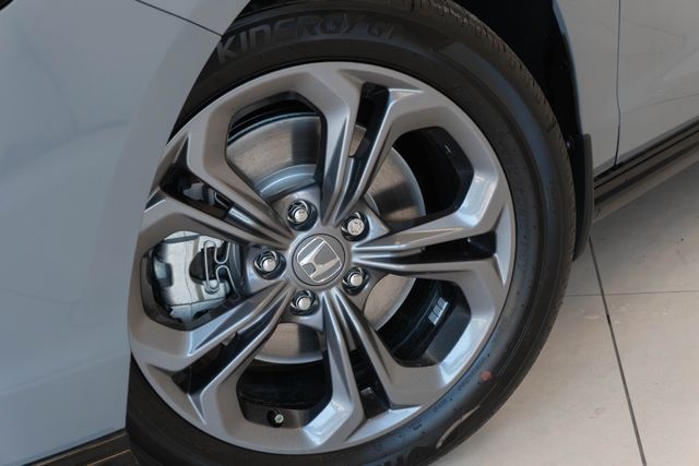 New 2026 Honda Accord Hybrid Sedan