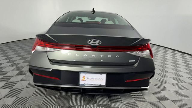 New 2025 Hyundai Elantra Hybrid For Sale in Indianapolis, IN