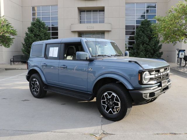 2025 Ford Bronco Outer Banks 4x4's photo