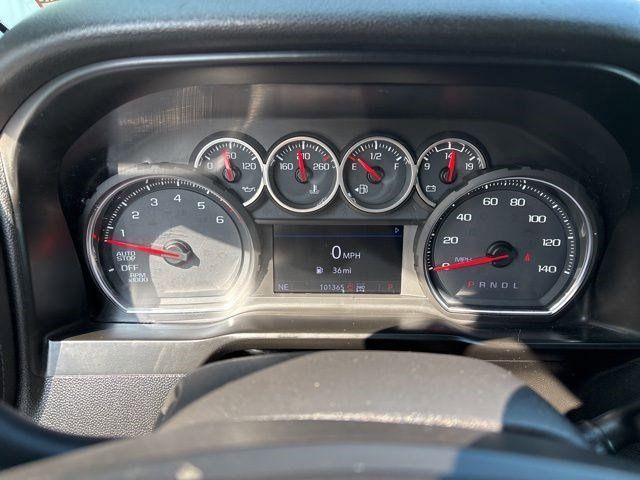 2020 Chevrolet Silverado 1500 RST photo