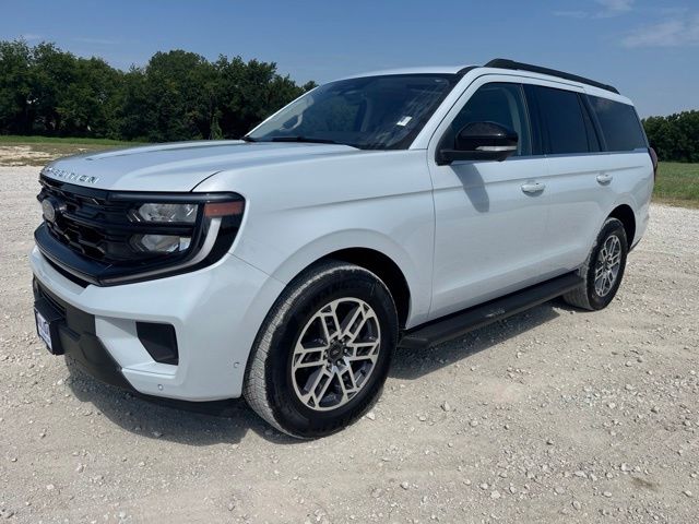 Space Silver Metallic 2025 Ford Expedition SUV / Crossover 4X2 Automatic