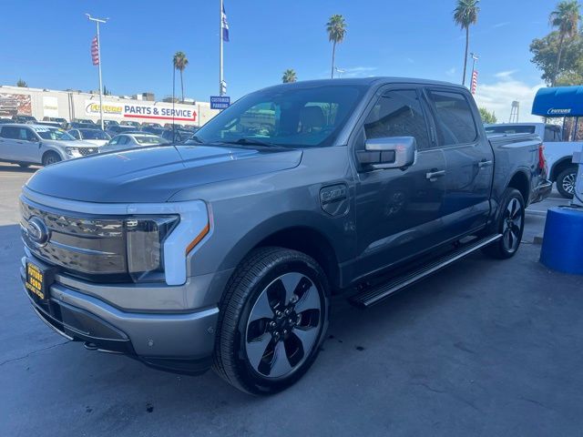 2023 Ford F-150 Lightning Platinum SuperCrew AWD