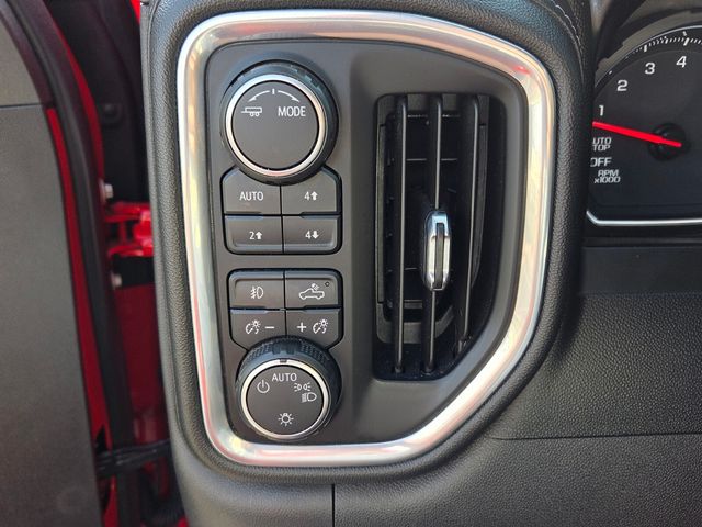 Used 2021 Red Chevrolet RST image 27