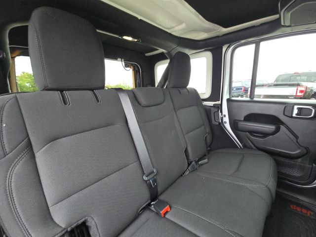 Photo of 2022 Jeep Wrangler Unlimited Sport Altitude in Dallas, GA - 16,  2022 Jeep Wrangler Unlimited Sport Altitude:167446A