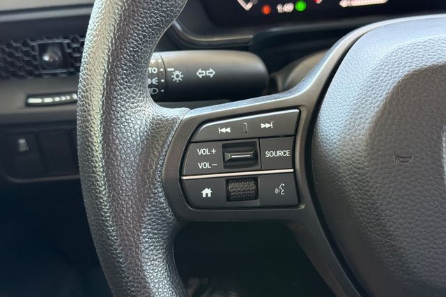 Used 2025 Honda CR-V SUV