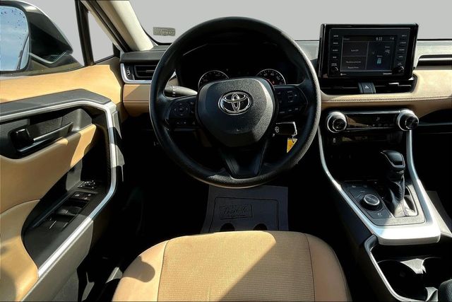 2021 Toyota RAV4 Hybrid LE - 7