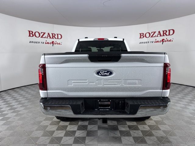 2025 Oxford White Ford F-150 XLT 4X4 Truck