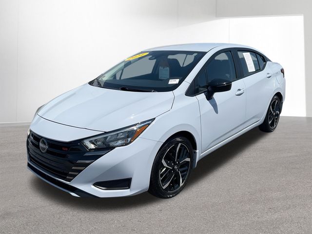 2024 Nissan Versa SR FWD