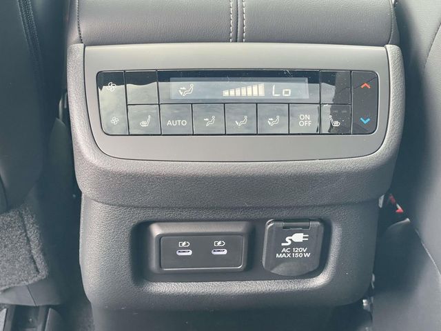 New 2026  Nissan Platinum image 12