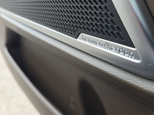 2022 Kia Telluride SX:B01915A