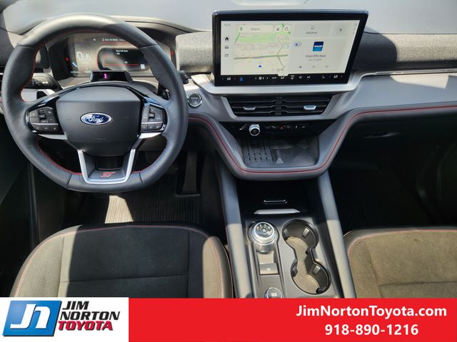Used 2025 Ford Explorer SUV