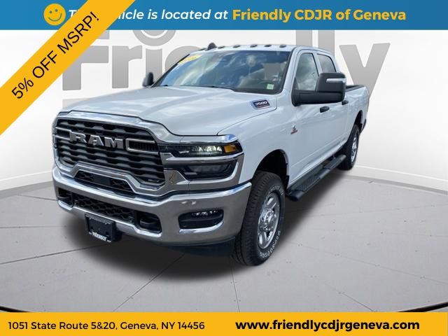 Bright White Clearcoat 2026 RAM 3500 Pickup Truck Four-Wheel Drive 8-Speed Automatic