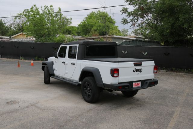 Used Car 2022 Jeep Gladiator  Sport For Sale Under $35,000 In Austin, Texas