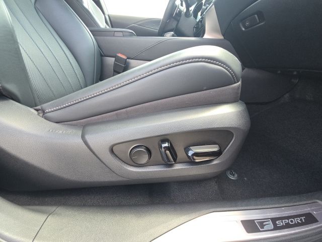 2024 Lexus RX 350 F Sport Handling:B02567