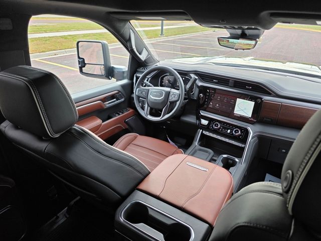 2026 GMC Sierra 3500HD Denali Ultimate