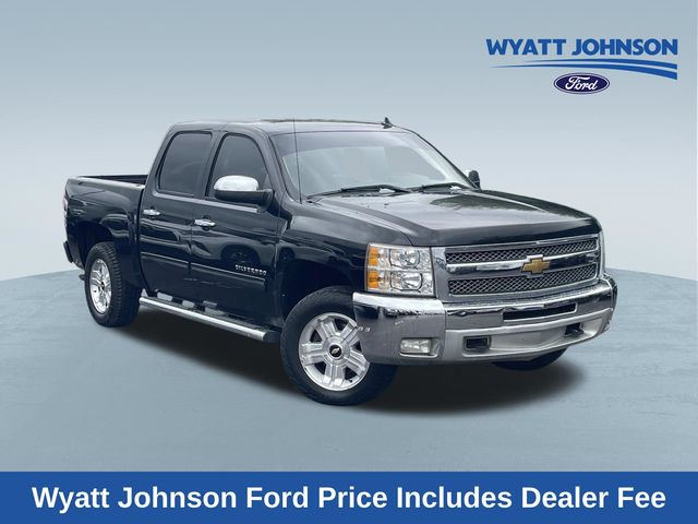 Black 2013 Chevrolet Silverado 1500 LT Crew Cab 4WD Pickup Truck Four-Wheel Drive 6-Speed Automatic Overdrive