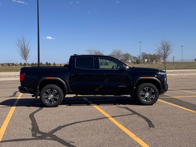 2023 GMC Canyon 4WD Crew Cab Short Box AT4