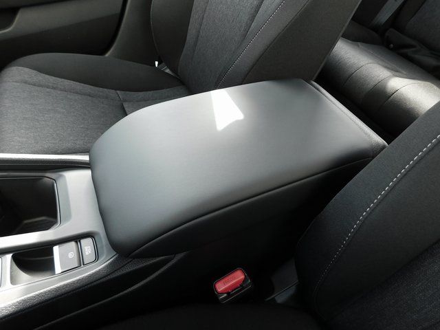 New 2026 Honda Accord LX 4D Sedan